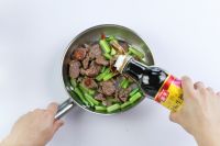 金标芥蓝牛肉的做法步骤3