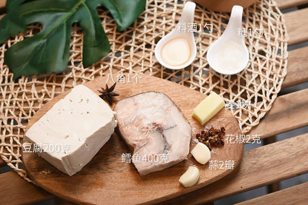 鳕鱼炖豆腐的做法 鳕鱼炖豆腐怎么炖