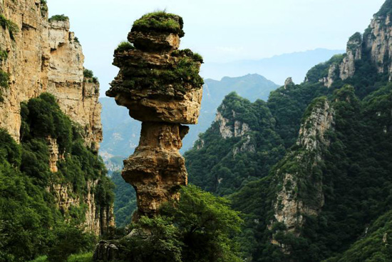 白石山景区怎么样 白石山景区位置