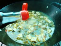 豆腐鸡血酸腌菜汤的做法步骤9