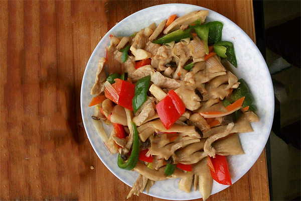 杏鲍菇怎么做 杏鲍菇炒肉的做法