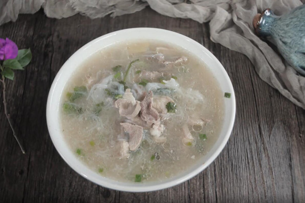 清炖羊肉汤的做法 羊肉炖汤怎么做