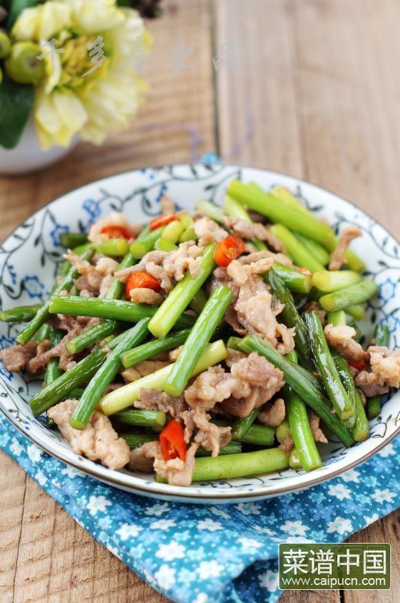 蒜苗炒肉