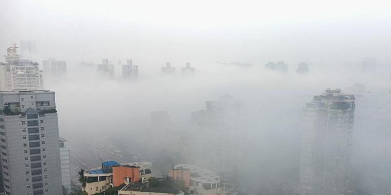你看过山城重庆浓雾笼罩 变身“魔幻都市”