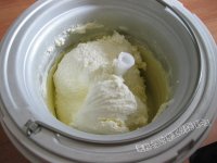 蛋奶冰激凌的做法步骤6