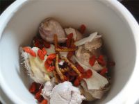 冬虫草清炖鹧鸪的做法步骤6