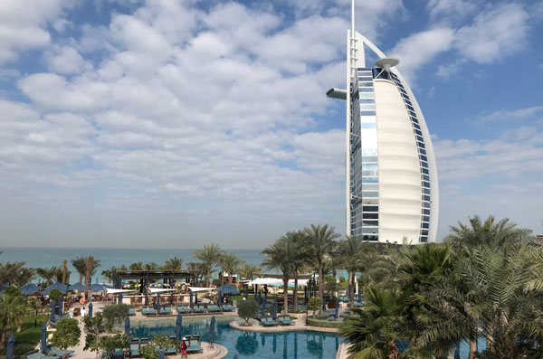 帆船酒店一晚上多少钱 迪拜帆船酒店价格