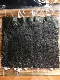 肉蛋三文鱼寿司的做法步骤6