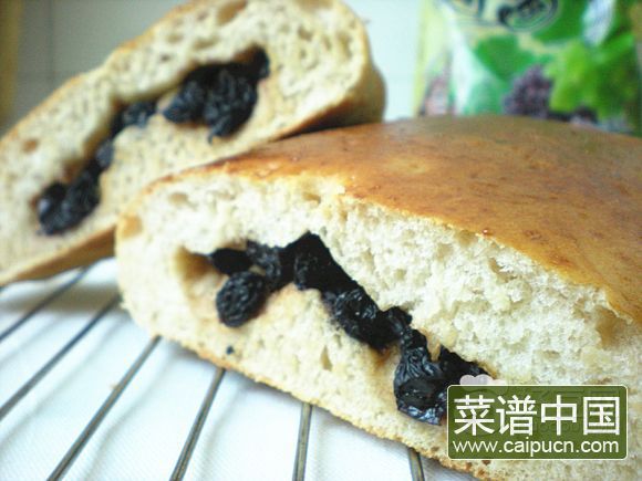 红酒葡萄干面包