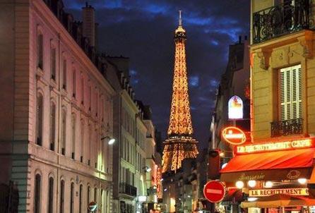 最适合一个人旅行的7个城市