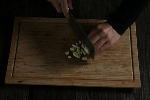 辣拌海笋的做法 如何拌笋干好吃