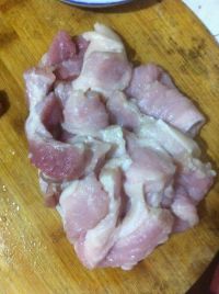 茶树菇烧肉的做法步骤2