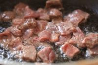 酸菜牛肉盖浇饭的做法步骤4