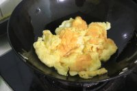 西红柿鸡蛋拌面的做法步骤3