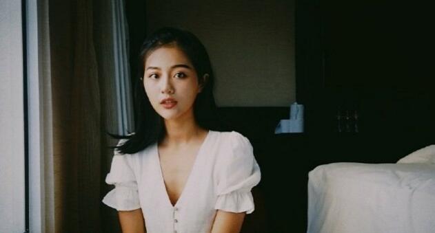 屈楚萧否认恋情是怎么回事 万籽麟为何说刚刚得知被分手了