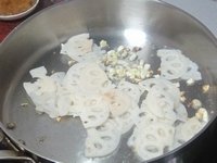 荷塘小炒的做法步骤3
