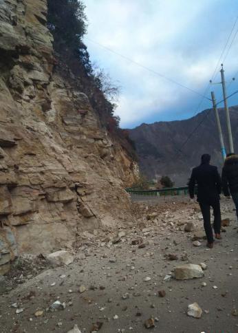 西藏米林6.9级地震两人受轻伤 所幸无人死亡