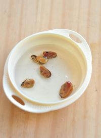 咖喱海鲜乌冬面的做法步骤1