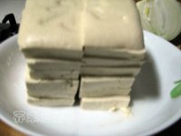 菇末锅塌豆腐的做法步骤1