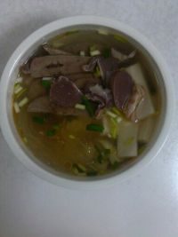 酸辣鸭血粉丝汤的做法步骤11