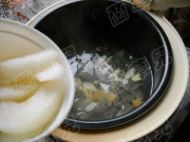 百合雪梨银耳羹的做法步骤9