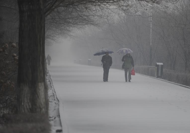 最新消息！明天吉林继续降温 16日再迎降雪周末气温将创新低