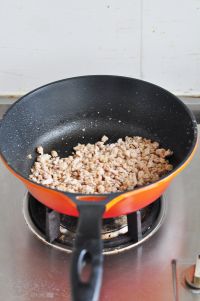 农家荠菜盒子的做法步骤4