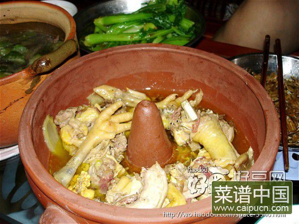 云南气锅鸡