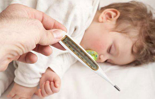 婴儿腹泻怎么办 各种腹泻的应对方法