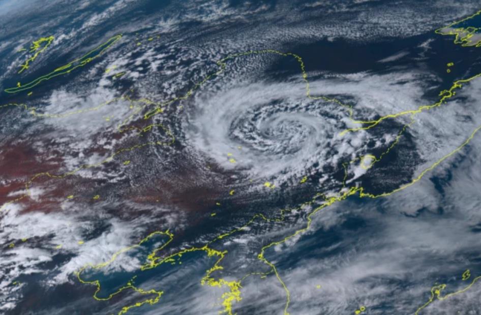 副高携高温侵入西伯利亚？将导致中国梅雨提前