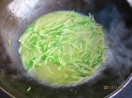萝卜丝煮贝肉的做法步骤5