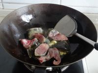 鲶鱼炖豆腐的做法步骤4