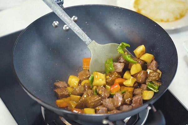 家常红烧牛肉的做法 红烧牛肉怎么做