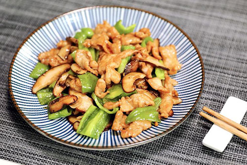 香菇炒肉的做法 家常香菇炒肉怎么做