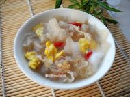 冰糖鸽蛋银耳羹的做法步骤7
