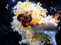 韩式辣椒酱泡菜炒饭的做法步骤7