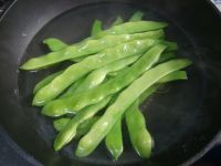 酸辣扁豆丝的做法步骤2