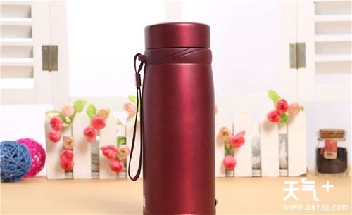 水杯盖子拧不开怎么办 打开杯盖的5个小窍门