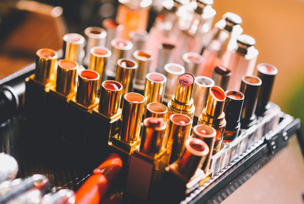 去香港买什么划算 女生去香港必买的东西