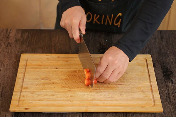 咖喱鸡肉饭怎么做 咖喱鸡肉饭的简单做法