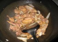 咖喱鸡肉饭的做法步骤3