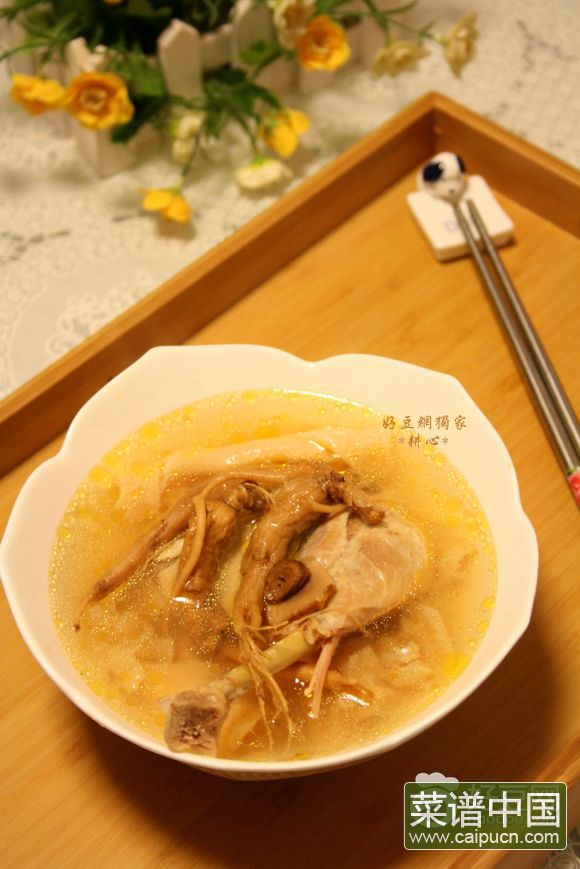 双参花胶鸡汤
