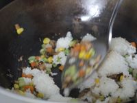 蛋包饭的做法步骤9