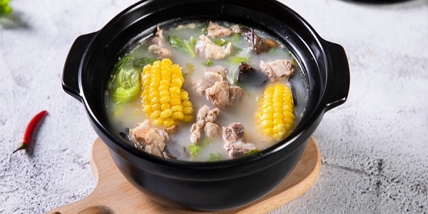 排骨汤怎么炖成奶白色 排骨汤炖成奶白色的方法