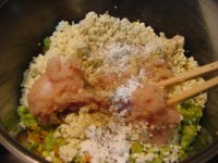 炸豆腐肉丸子的做法步骤2