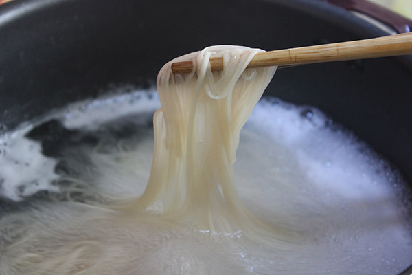 面条怎样煮才好吃 煮面条的窍门