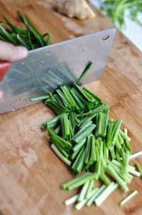 清炒绿豆芽的做法步骤3