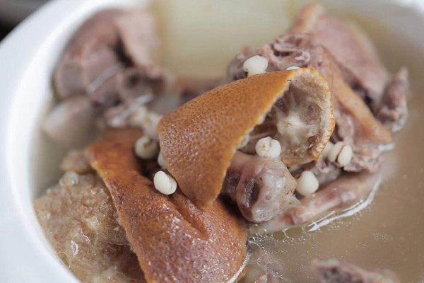 怎么炖鸭子 白萝卜炖鸭汤的做法