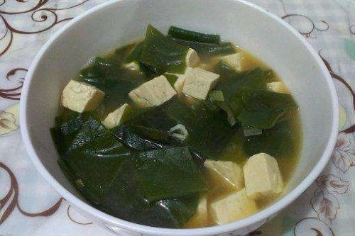 海带豆腐汤的做法 简单海带豆腐汤做法介绍