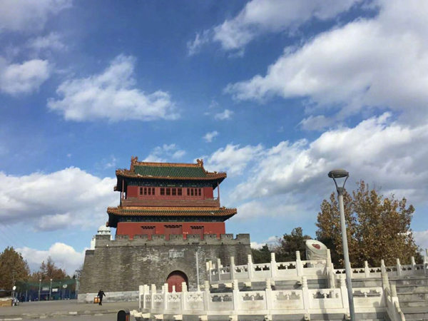 未来三